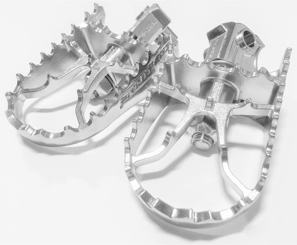 Footpegs